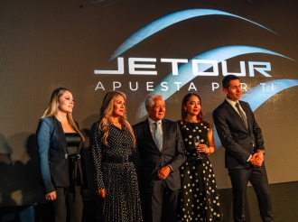 NUEVA PLAZA AUTOMOTRIZ EN TUMBACO